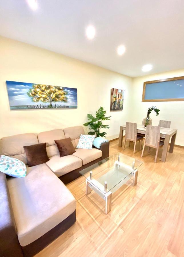 Arenal Home, Parking Gratis لوغو المظهر الخارجي الصورة